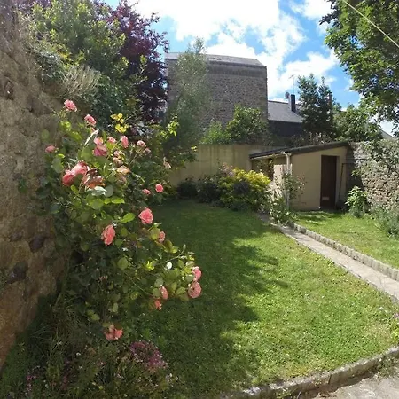 Apartamento Ideal-à 1 Mn Plage/sillon -jardin Privé- 1/6 Pers *